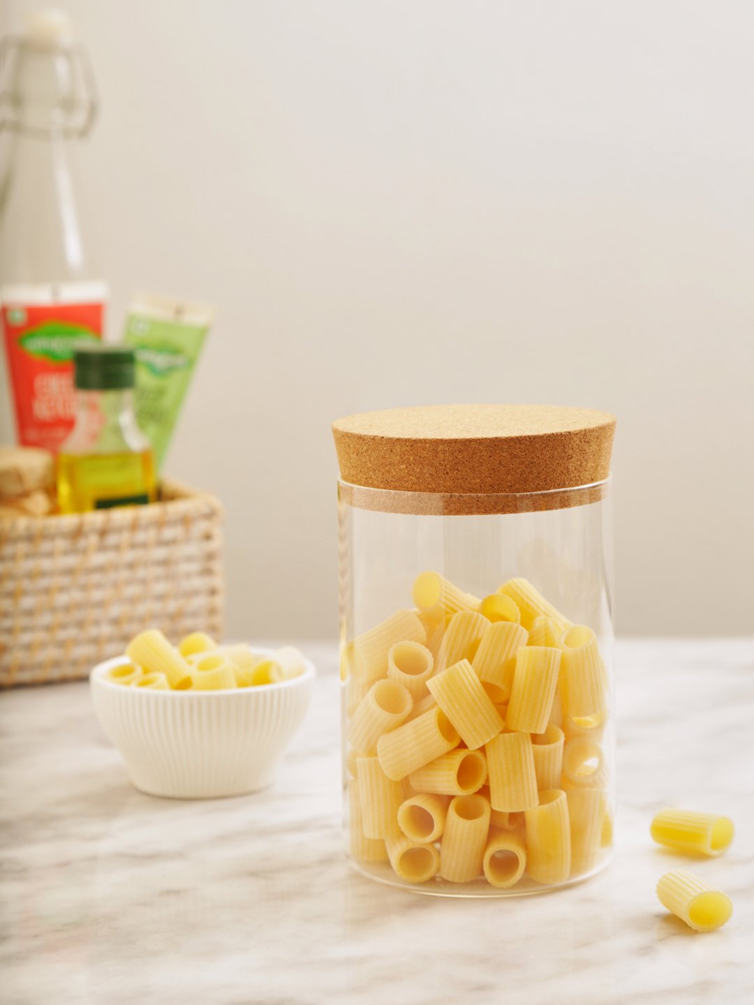 NATURALLYOURS Borosilicate Glass Storage Jar with Cork Stopper 1Pcs, 920ml,