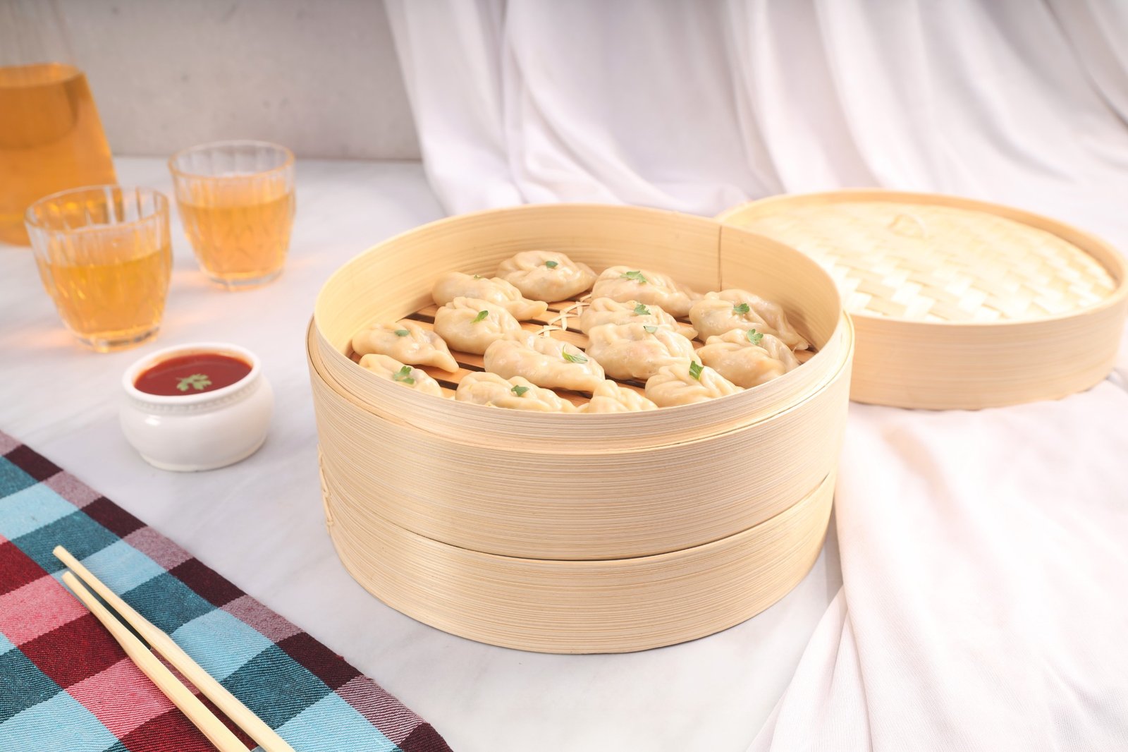 NATURALLYOURS 2-Tier Bamboo Dim Sum Steamer Basket with Lid 1Pcs, – 8 Inch