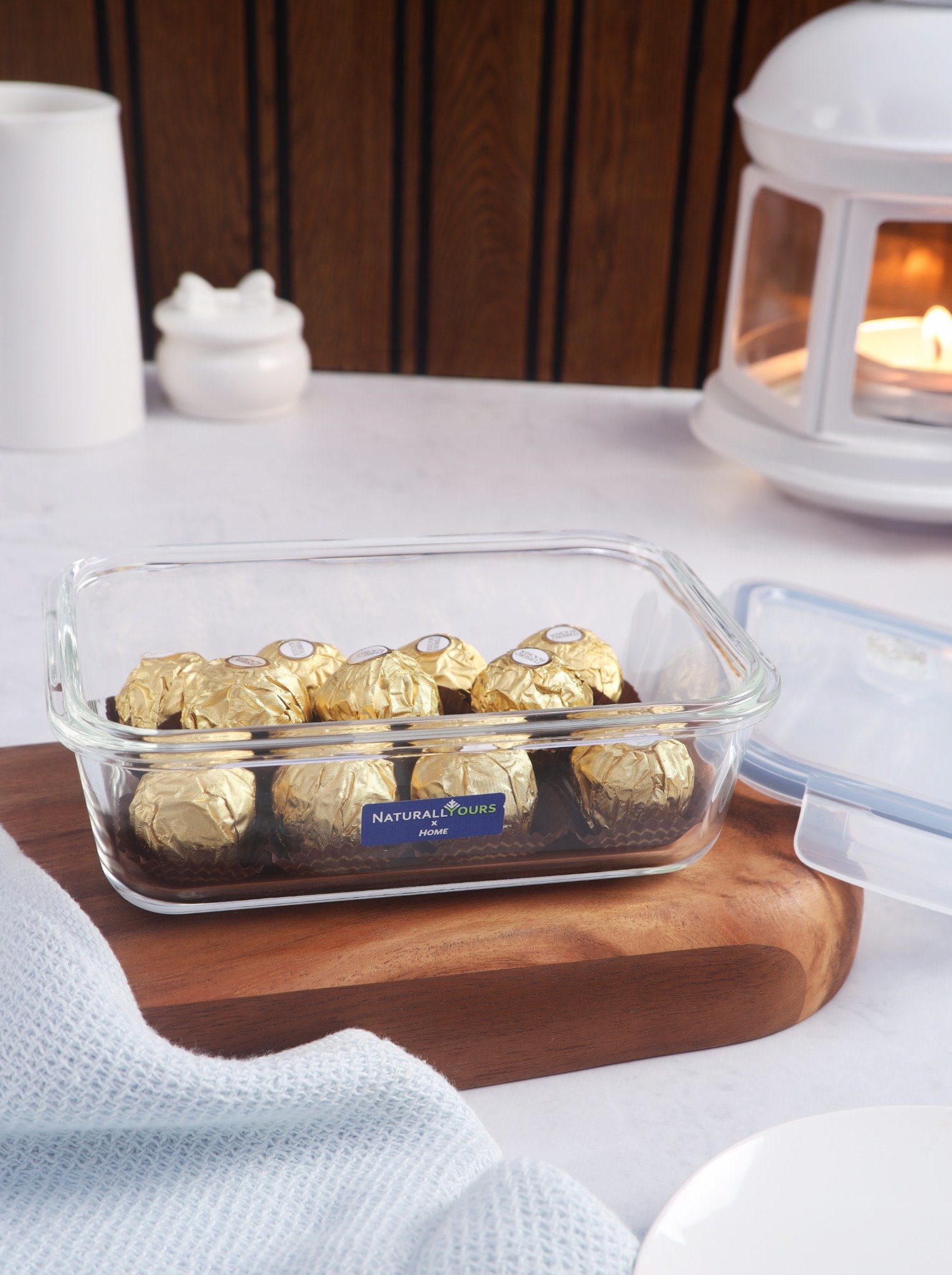 NATURALLYOURS 640 ml Rectangle Glass Storage Container with PP Lid 1Pcs